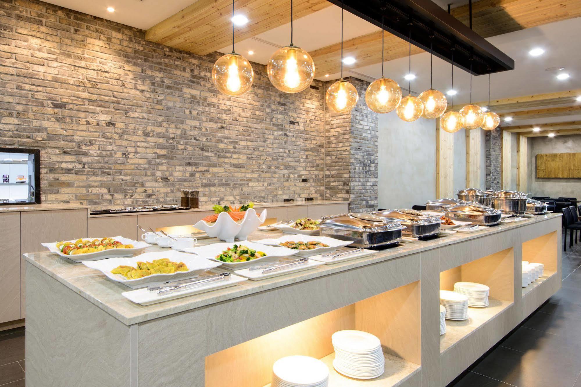 Benikea Premier Hotel Yeouido Seul Zewnętrze zdjęcie